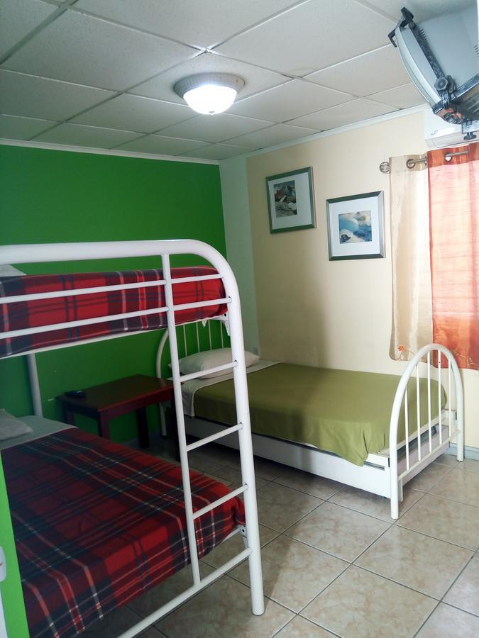 Hostel Room Aruba Ораниестад Екстериор снимка