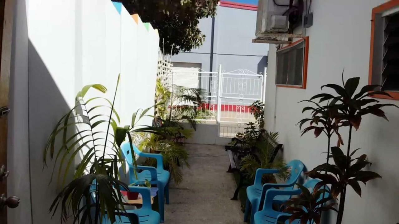 Hostel Room Aruba Ораниестад Екстериор снимка